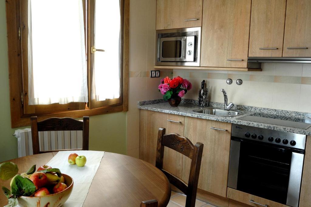 Apartamento La Borda de Marco Gavín Habitación foto